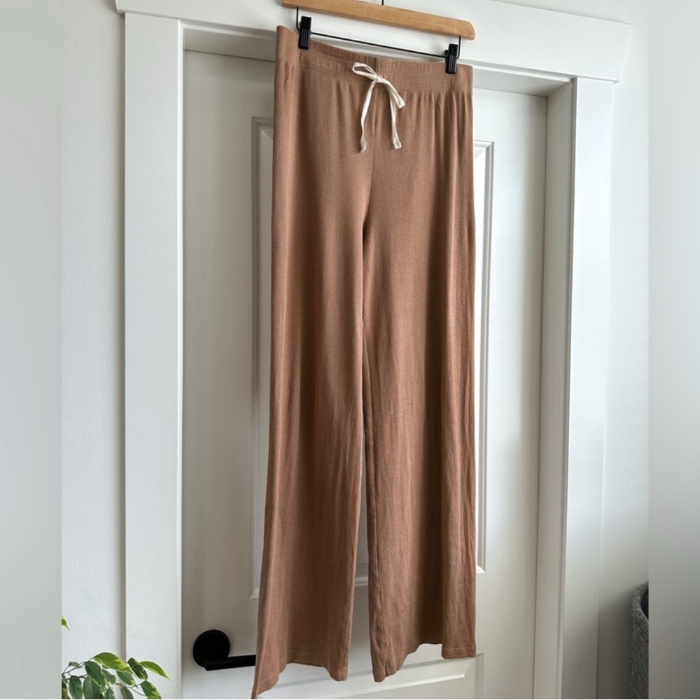 JAX AND LENNON Ribbed Wide Leg Pants in Beech